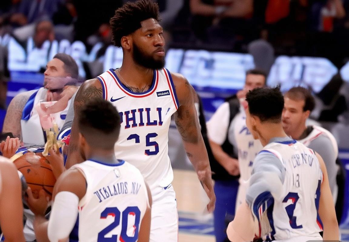 乔尔·恩比德：连续两届NBA得分王，揭秘他的辉煌成就与未来展望(图2)