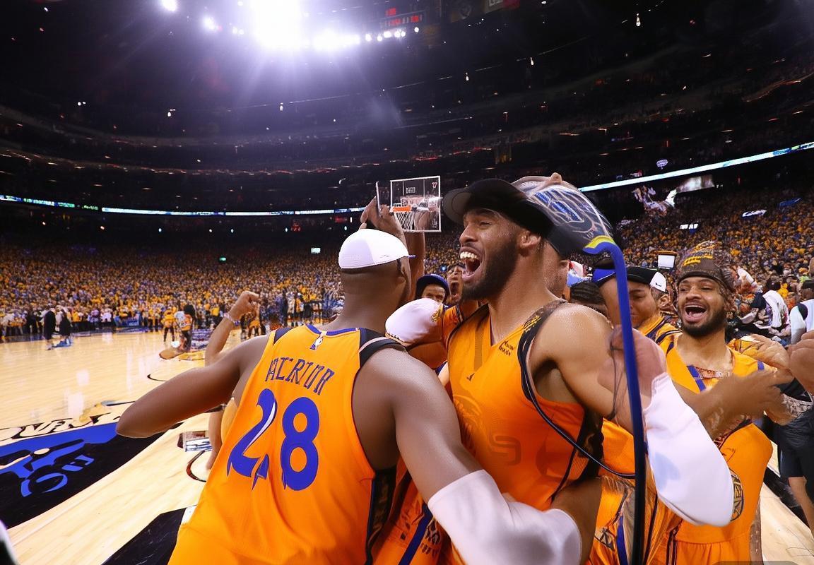 2016-2017NBA赛季：小球风潮与巨星效应重塑联盟格局(图4)